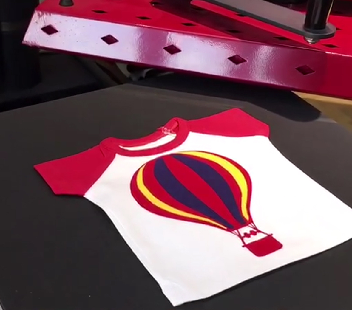Iron-on-heat-transfer-flock-514